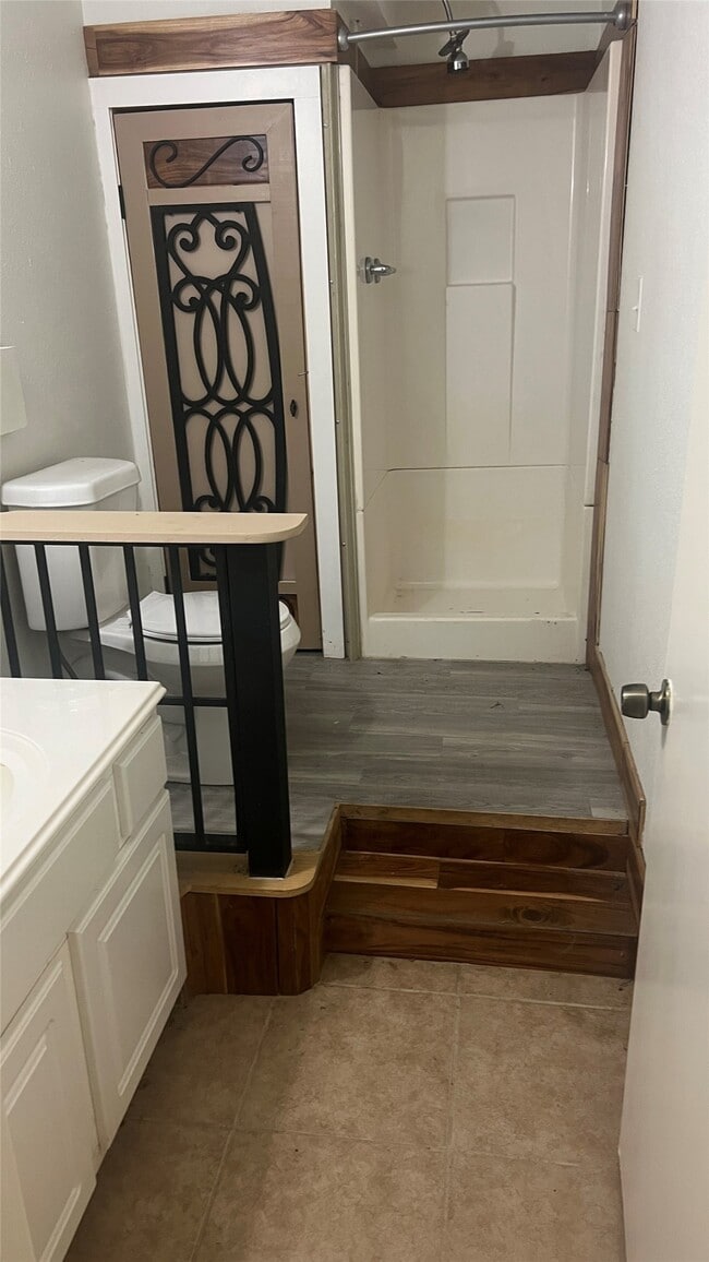 Building Photo - 10025 Randolph St