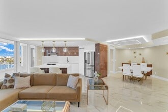 Building Photo - 550 S Ocean Blvd
