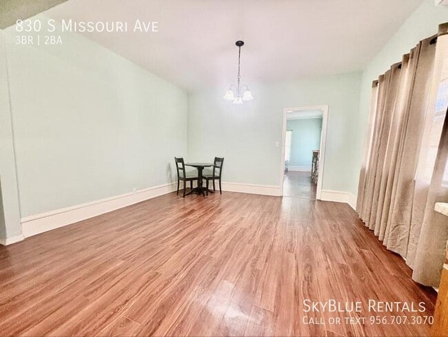 Building Photo - 830 S Missouri Ave