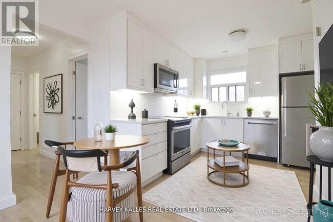 Photo du bâtiment - 4 Benson Ave