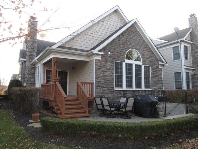 Building Photo - 24870 Reeds Pointe Dr