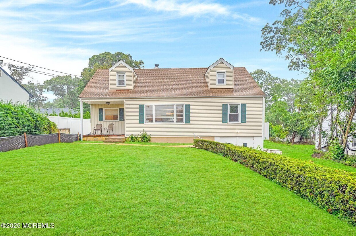 Foto principal - 259 Garfield Ave