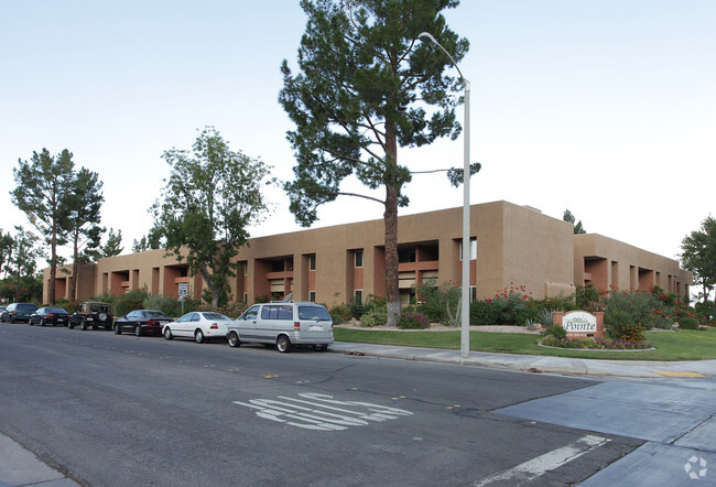 Foto del edificio - Palm Springs Pointe