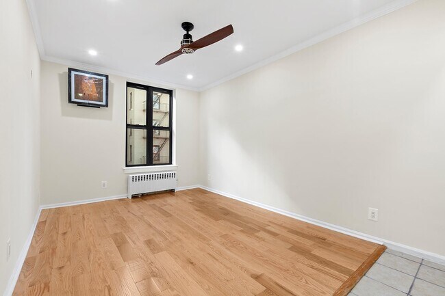 Building Photo - 32 Hamilton Terrace