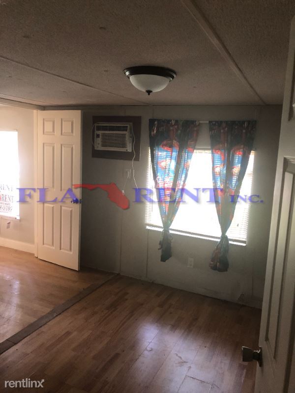 Building Photo - 2 br, 1 bath Mobile Home - 18510 14th Ave