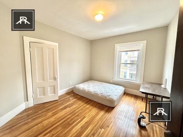 Building Photo - 3 bedroom in Allston MA 02134