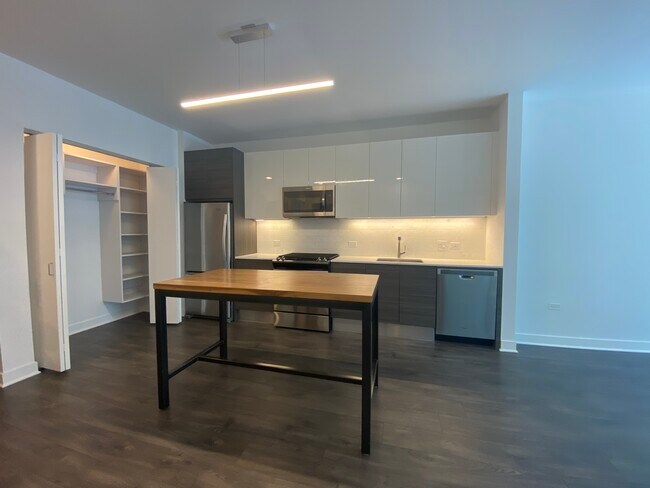 Foto del edificio - 400 N Wells St