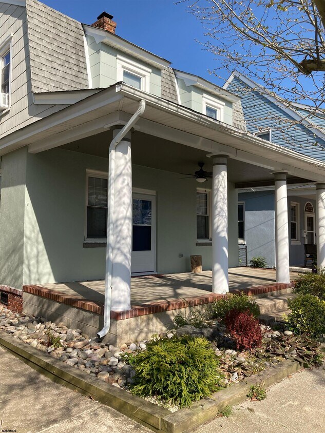Primary Photo - 17 N Little Rock Ave