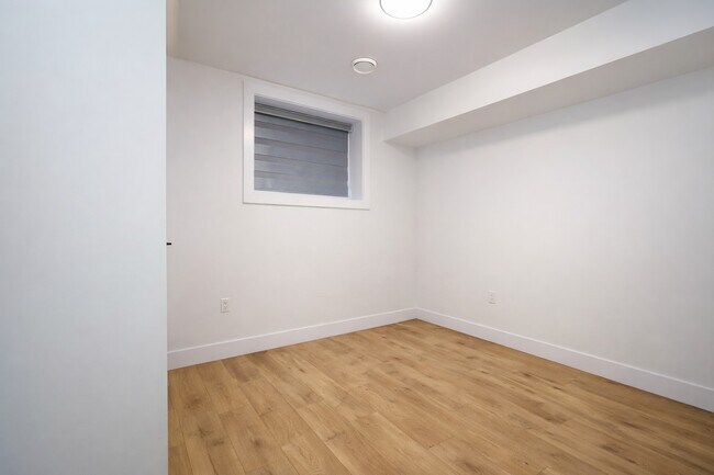 Photo du bâtiment - 36665 Carl Creek Cres