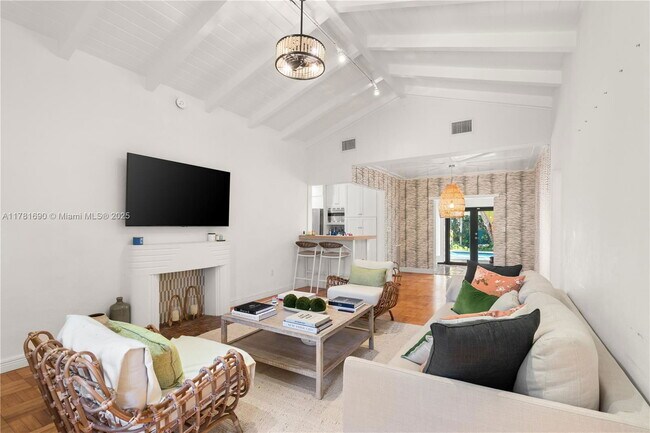 Foto del edificio - 4531 Sheridan Ave
