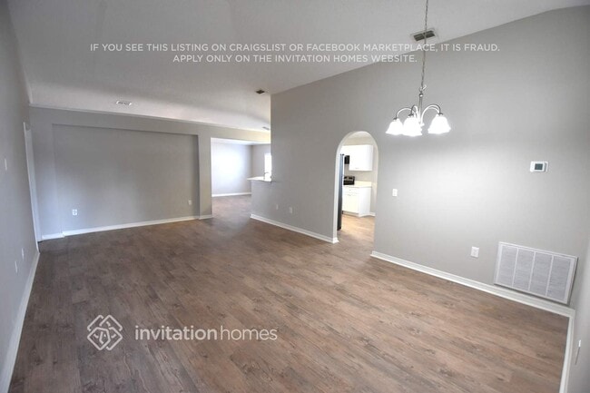 Foto del edificio - 923 Welch Hill Cir