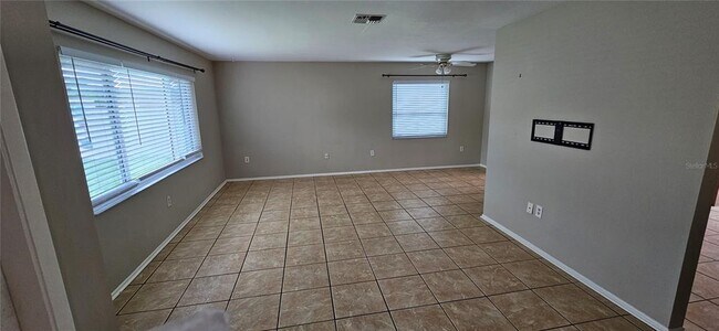 Foto del edificio - 2842 Indianwood Dr
