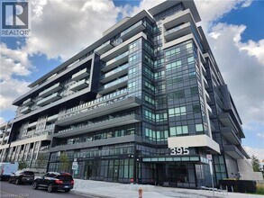 Building Photo - 395 Dundas St W