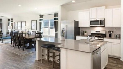 Building Photo - 1712 Boggy Crk Rnch Rd