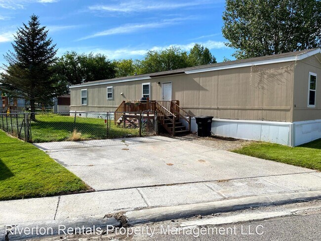 Building Photo - 3 br, 2 bath House - 116 Opal