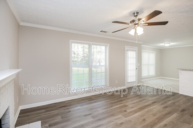 Foto del edificio - 911 Rolling Meadows Dr