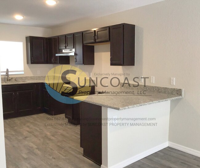 Building Photo - Beautiful 2/2 home for Rent in Marion Oaks!