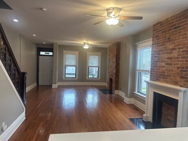 Building Photo - 1555 Hunter Ave