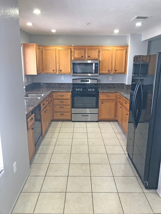 Foto del edificio - 10140 Wateridge Cir