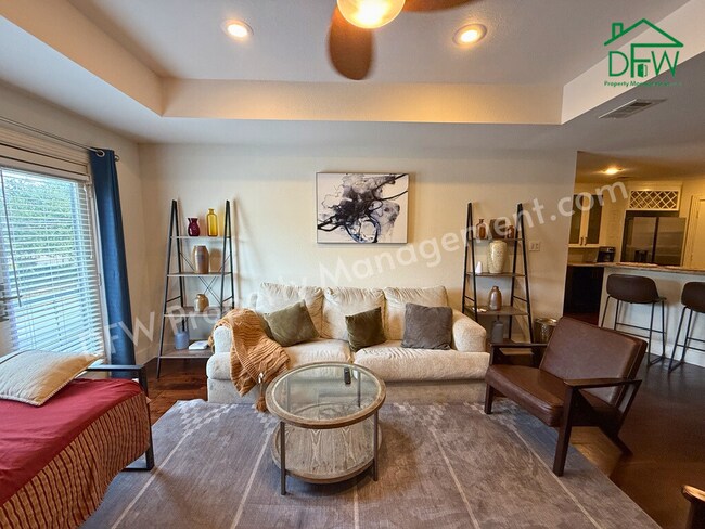 Building Photo - Modern 4-Story Condo in the Heart of Deep Ellum with Rooftop Deck & 2-Car Garage