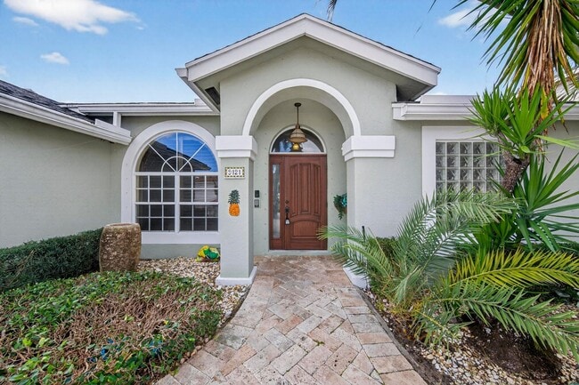 Building Photo - 9121 Paragon Way