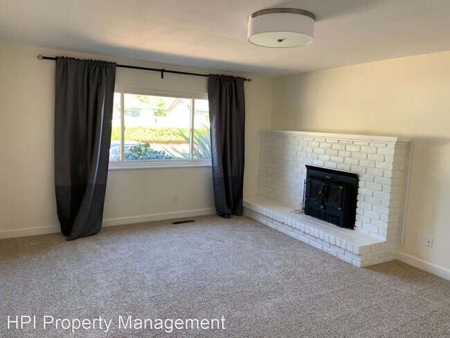 Building Photo - 3 br, 2 bath House - 2426 Neotomas Lane