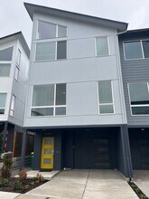Building Photo - 12428 SW 171st Terrace
