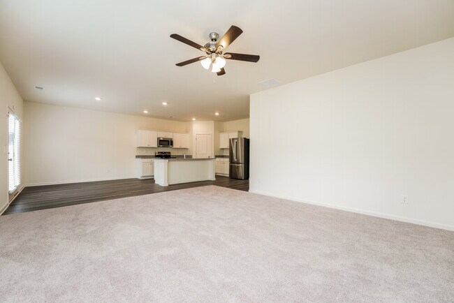 Foto del edificio - 7404 Cranleigh St