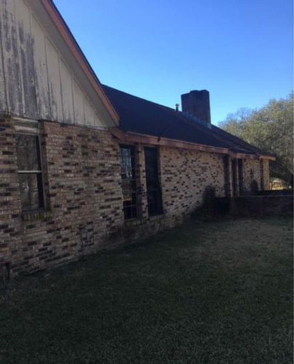 Building Photo - 523 Highland Dr