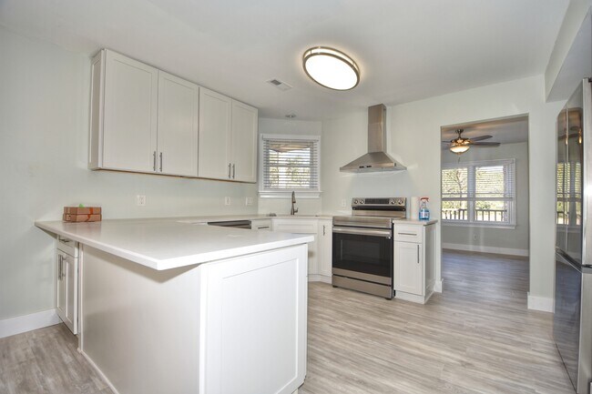 Building Photo - 3112 Robyn Ct