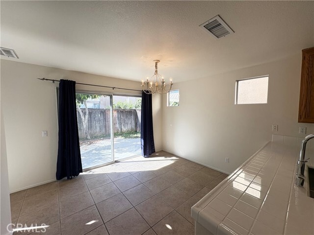 Foto del edificio - 1468 Stardust Dr