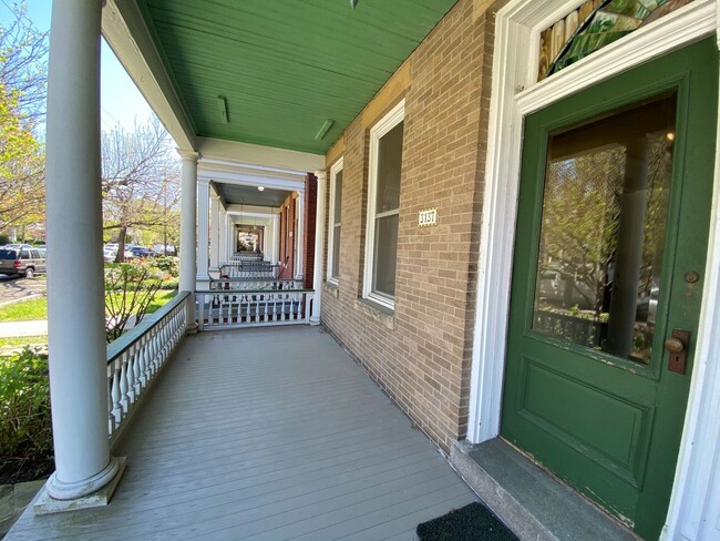 Building Photo - 3137 Floyd Ave