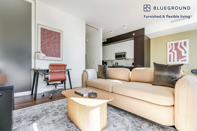 Building Photo - 1212 4th St SE