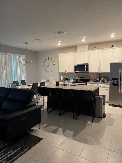 Building Photo - 15055 Willow Arbor Cir