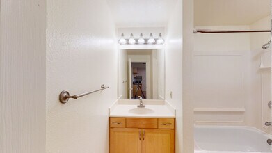 Interior Photo - Hunt Club