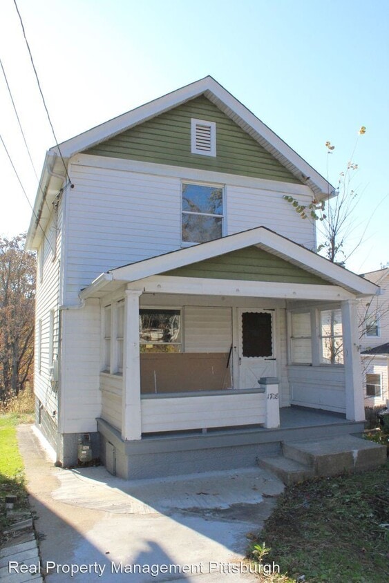 2 br, 1 bath House 1708 Montour St House Rental in Coraopolis, PA