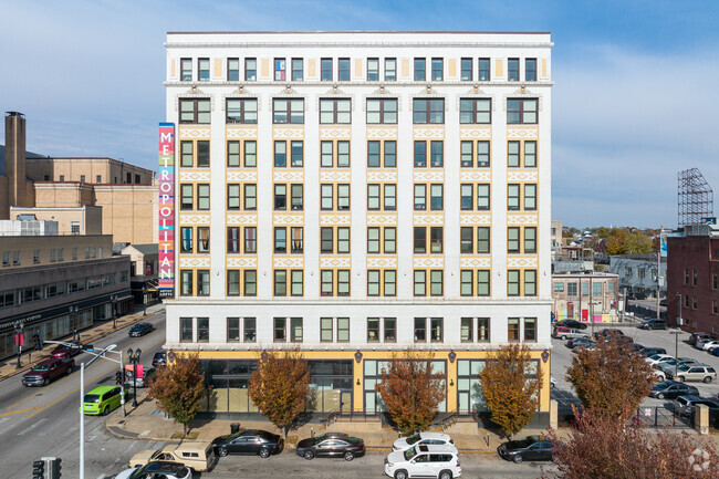 Building Photo - Metropolitan Artist Lofts