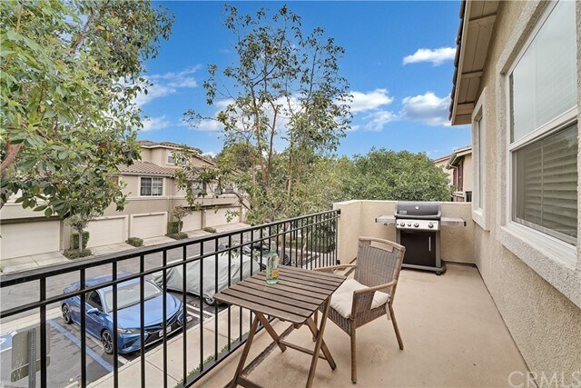 Building Photo - 1406 Elk Grove