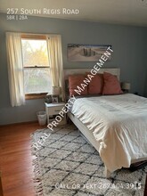 Building Photo - 257 S Regis Rd