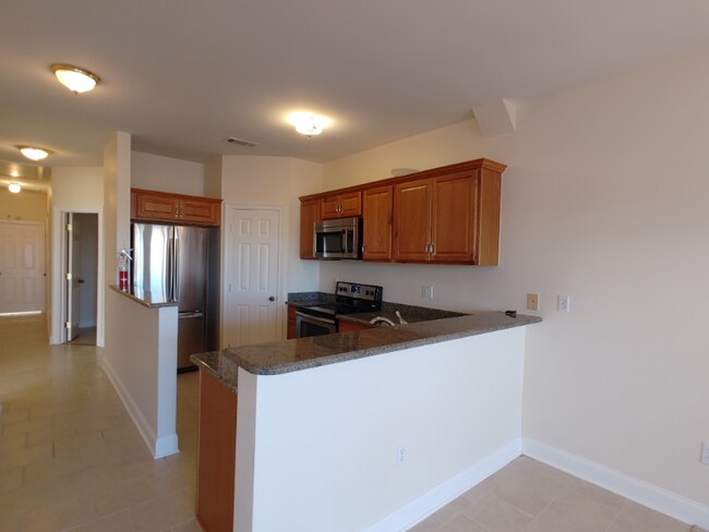 Building Photo - 118 Lakeview Dr