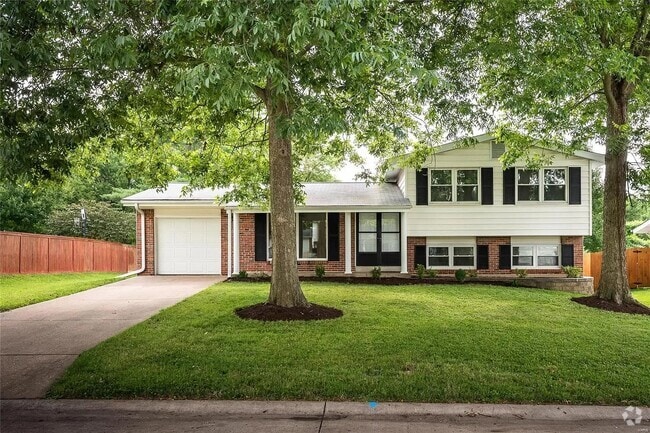 Building Photo - 826 Judson Manor Dr
