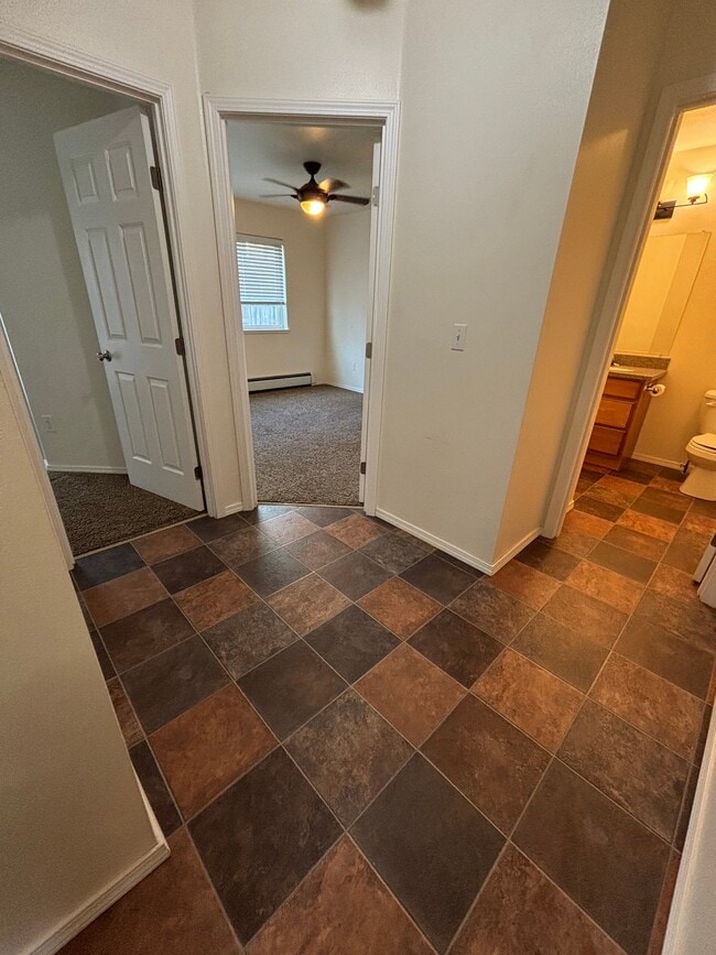 Building Photo - 20713 Mountain Vista Dr