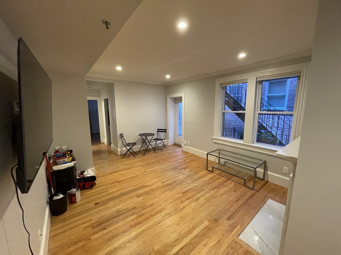 Primary Photo - 1736 18th St NW