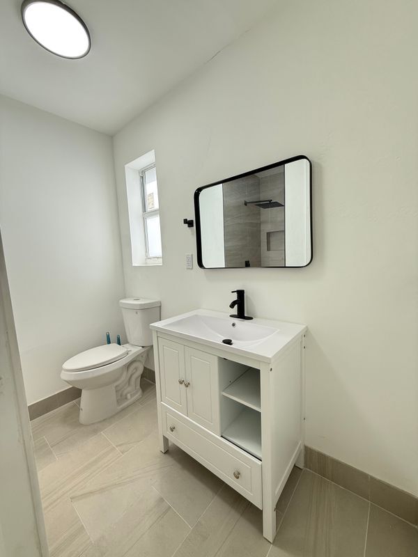 Foto principal - 1310 NW 41st St