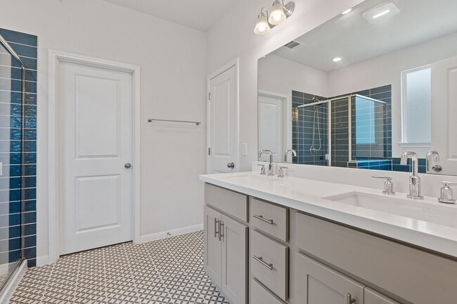 Building Photo - 321 Caisson Trl