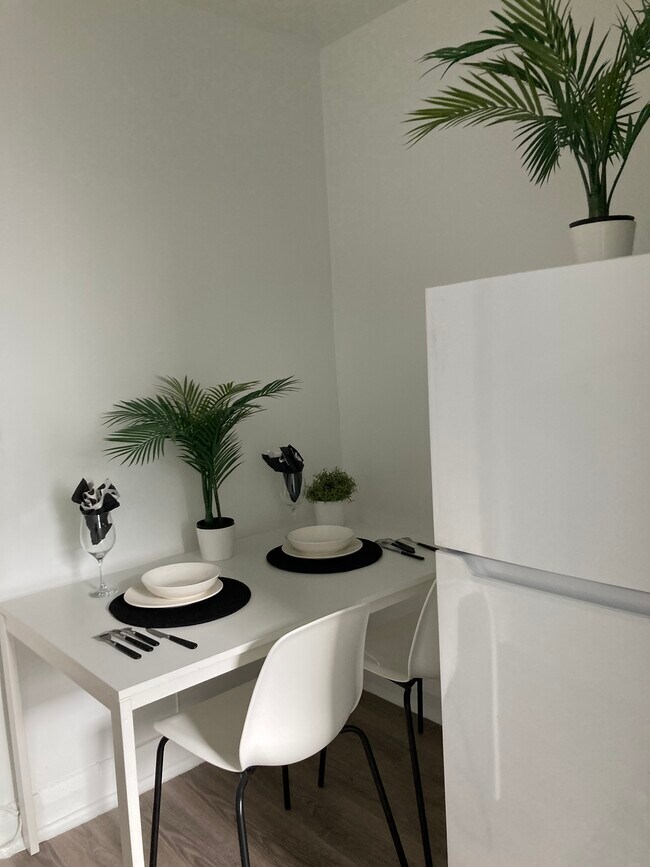 Photo du bâtiment - 1554-1574 Bathurst St