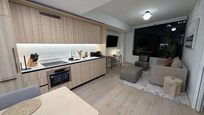 Foto del edificio - 225 N Miami Ave