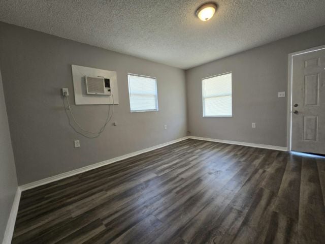 Foto del edificio - 10632 106th Ave N
