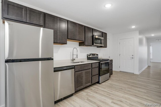 Foto del edificio - 799 E Grand Blvd