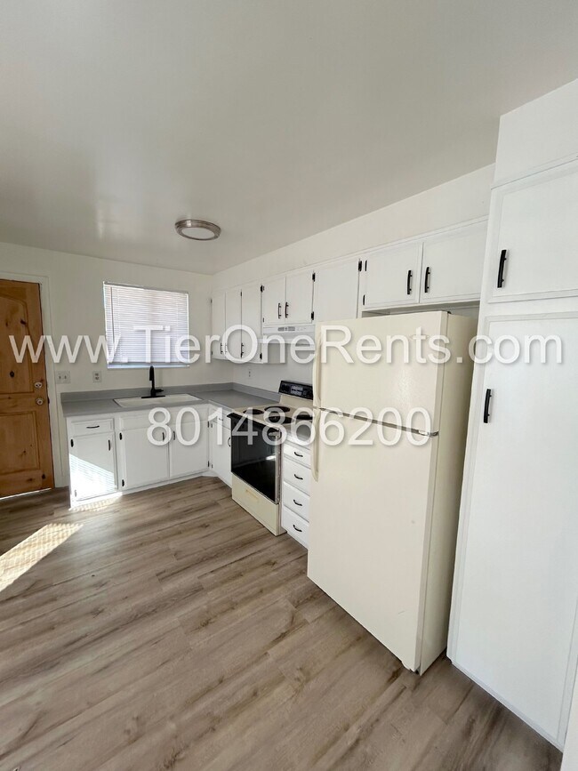 Foto del edificio - NO DEPOSIT option available for qualified ...